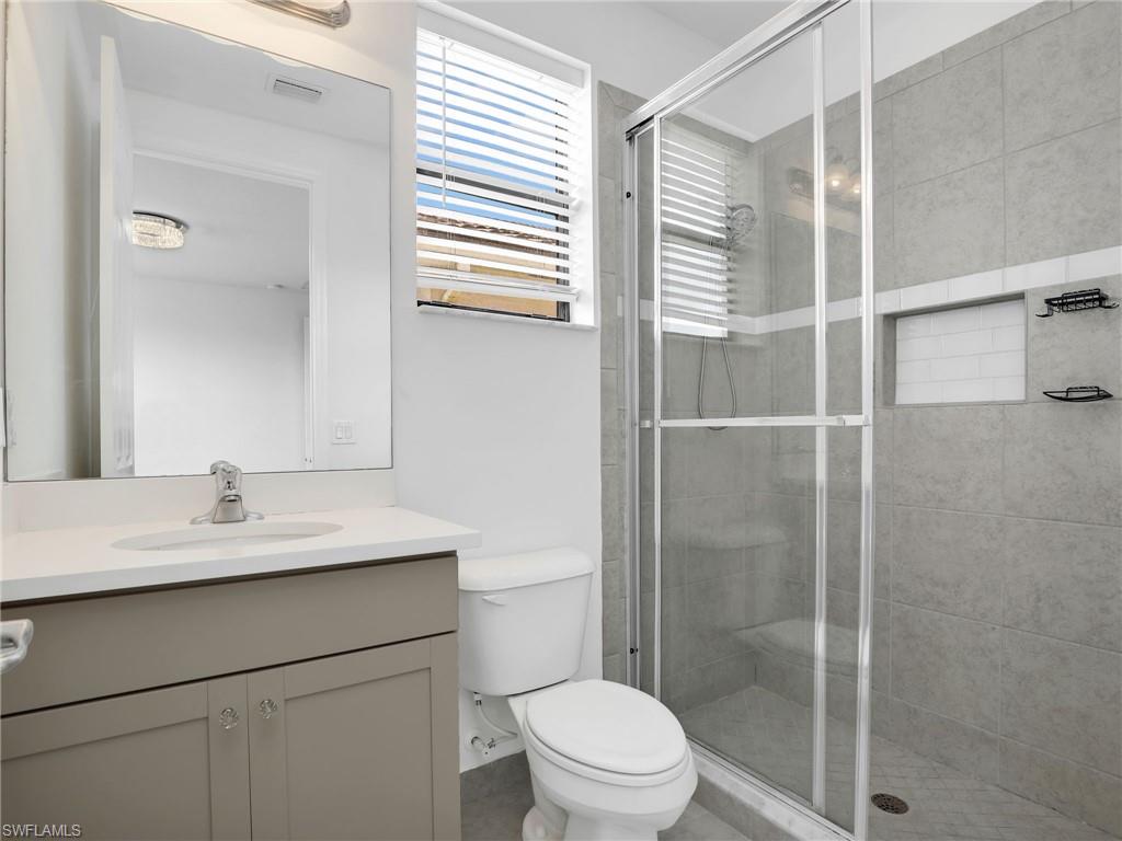 MARINA BAY - Residential Lease