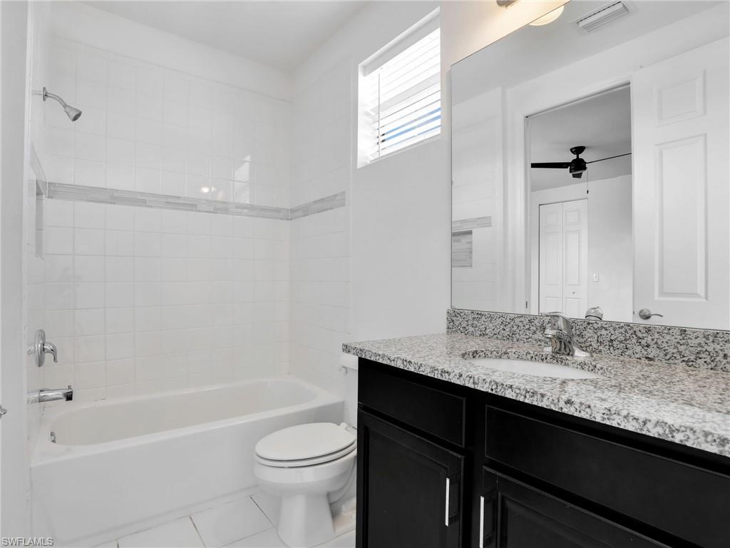 MARINA BAY - Residential Lease
