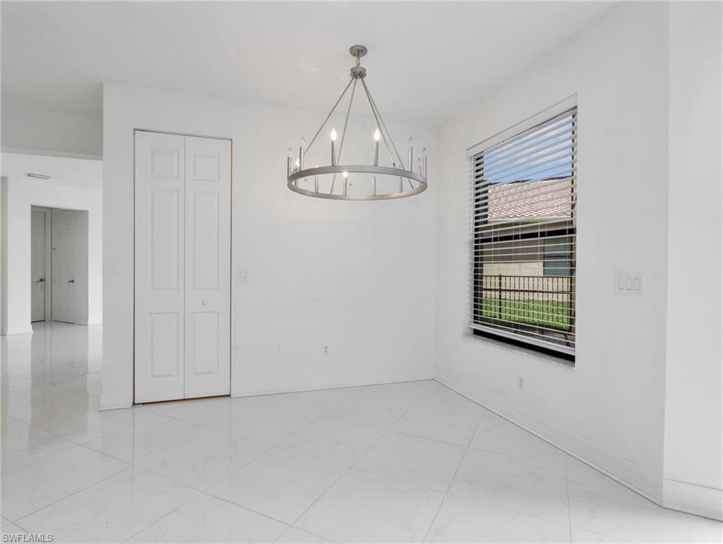 MARINA BAY - Residential Lease