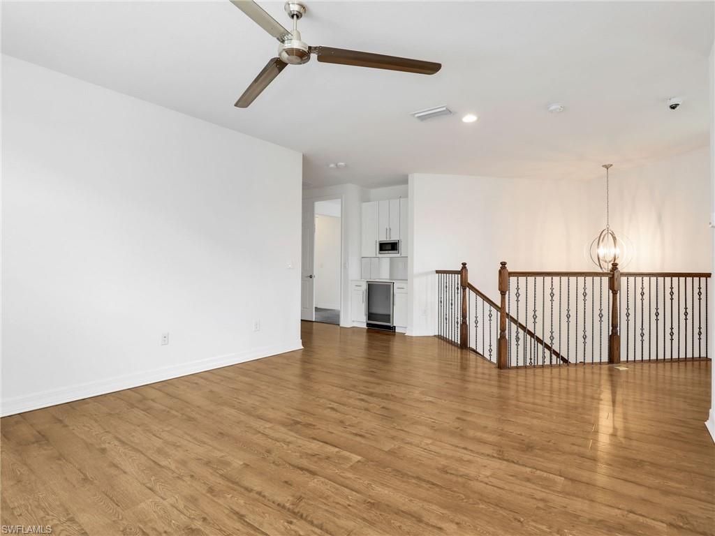 MARINA BAY - Residential Lease