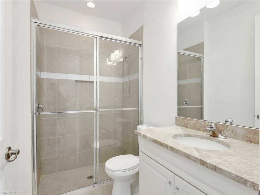 MARINA BAY - Residential Lease