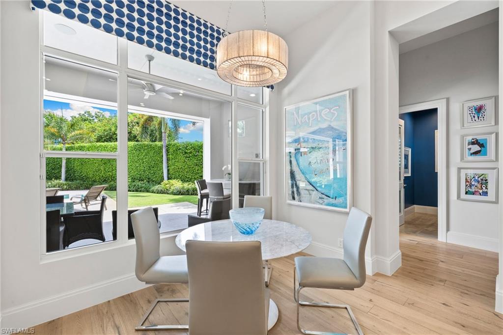 MOORINGS - Residential