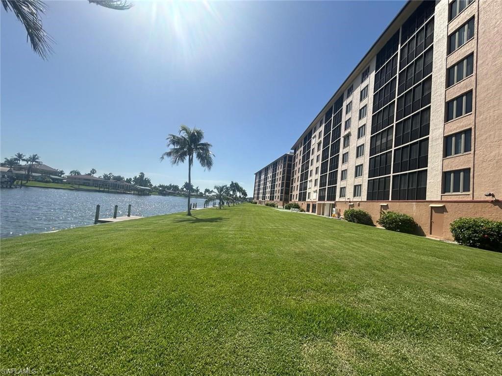 RIVER TOWERS CONDO - Residential