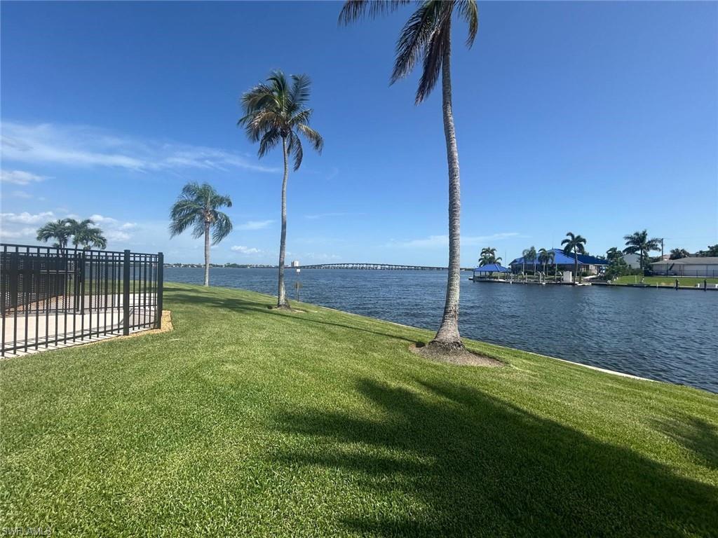 RIVER TOWERS CONDO - Residential