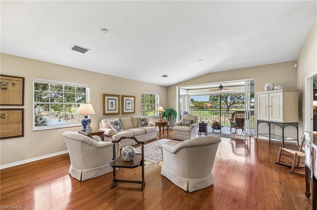 WELLINGTON PLACE - Residential