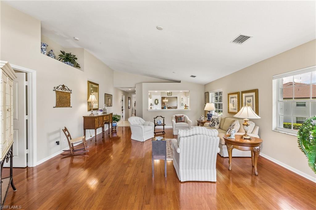 WELLINGTON PLACE - Residential