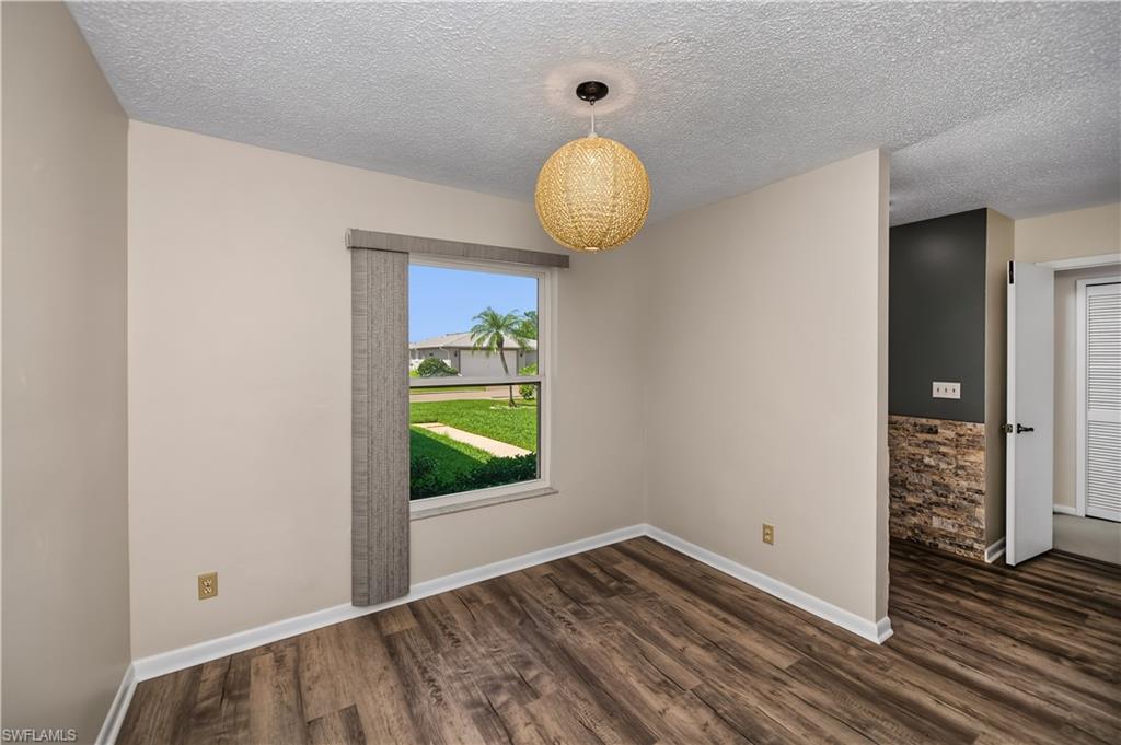 SOUTH POINTE SOUTH - Residential