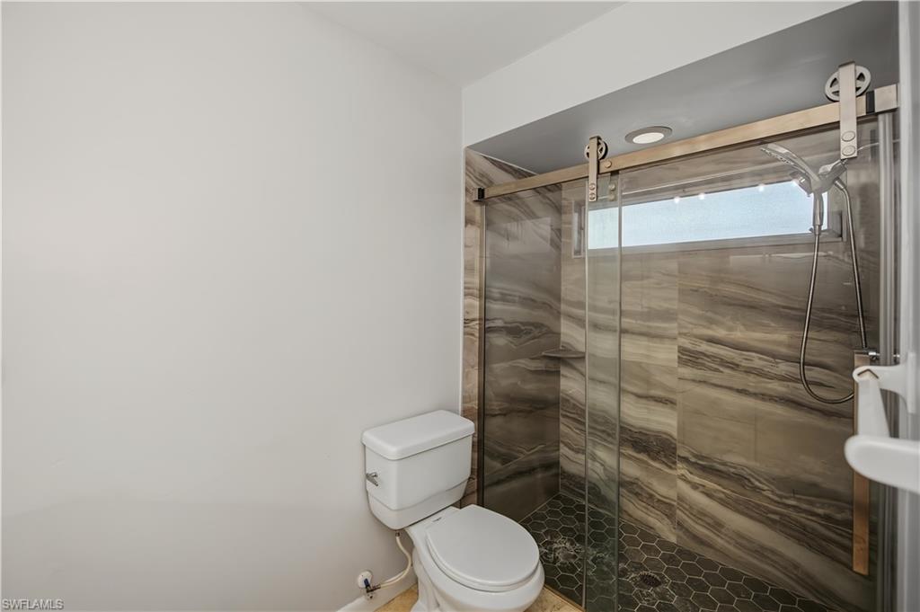 SOUTH POINTE SOUTH - Residential