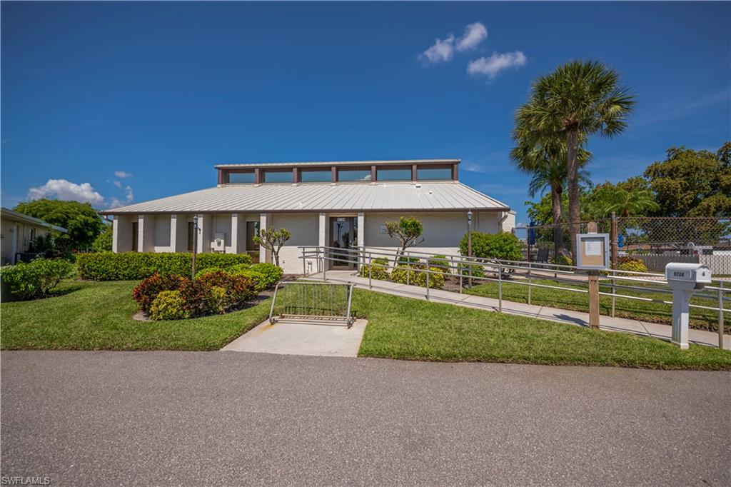 SOUTH POINTE SOUTH - Residential