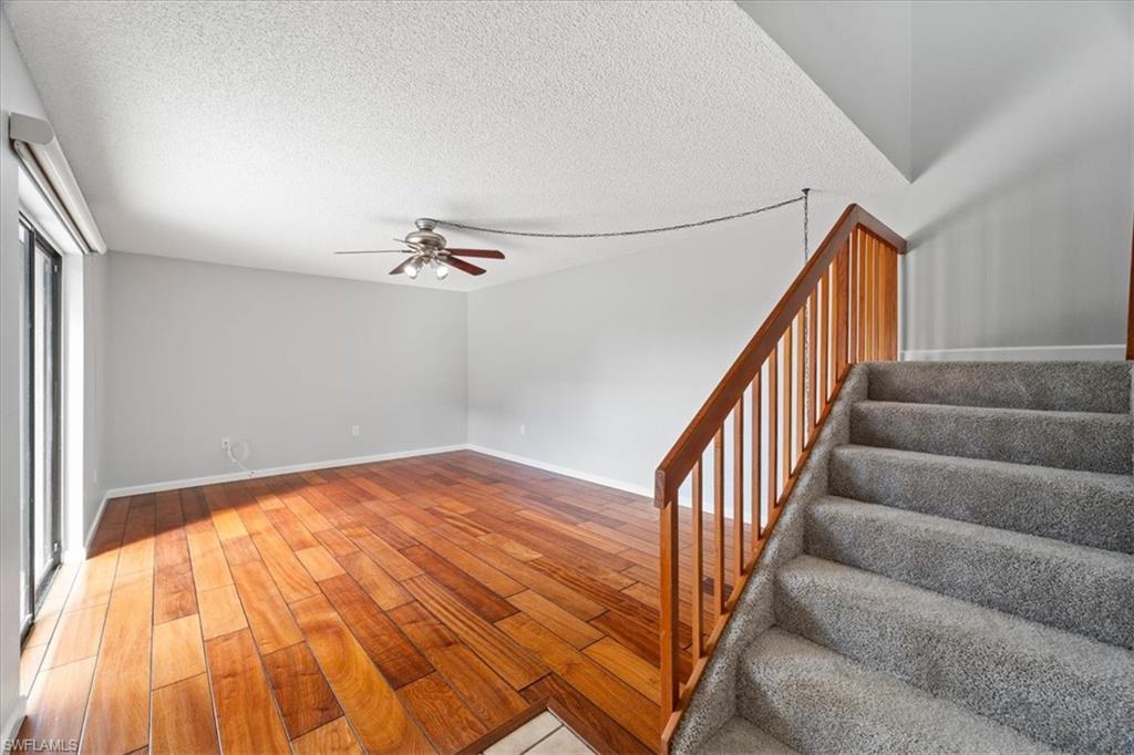 VILLAGE OF CEDARBEND - Residential