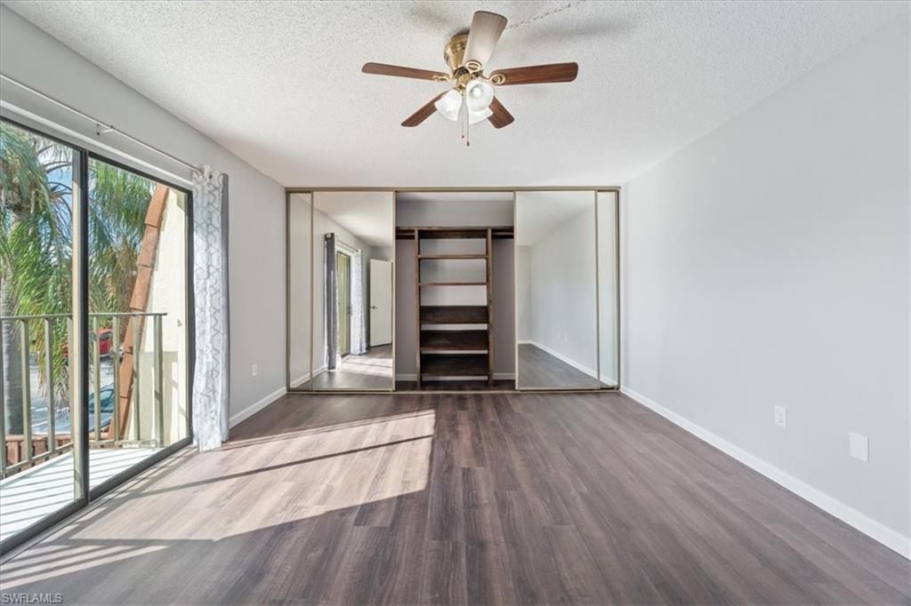 VILLAGE OF CEDARBEND - Residential