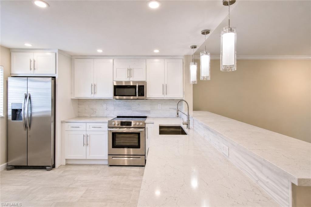 NAPLES TRACE - Residential Lease