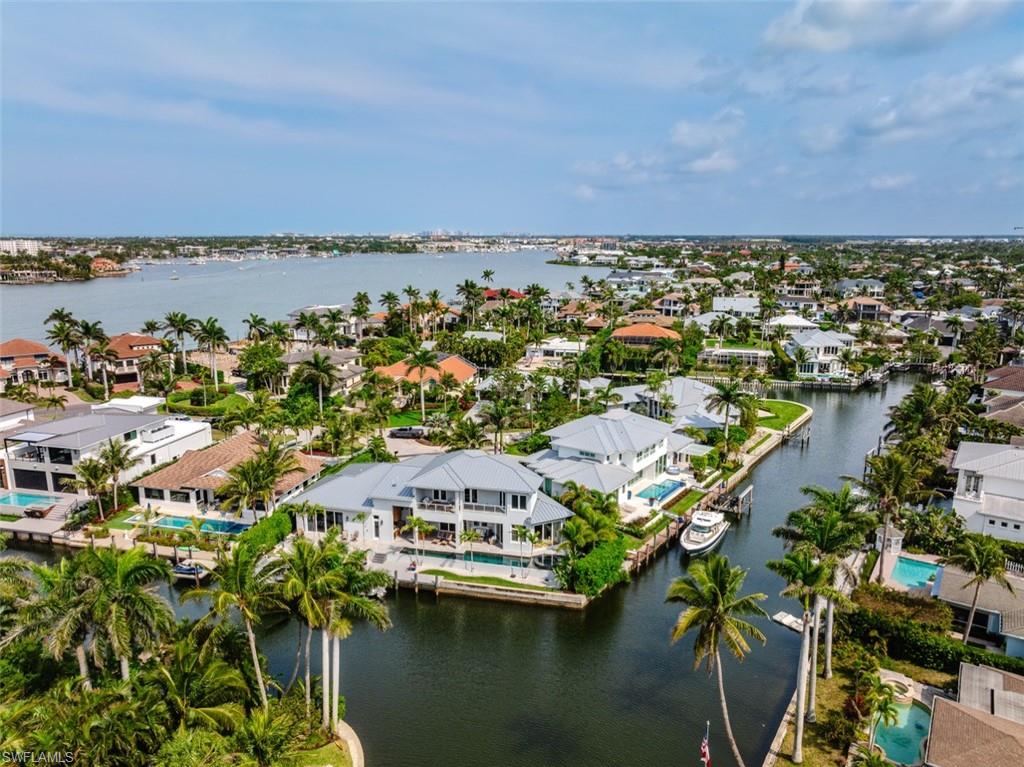 ROYAL HARBOR - Residential