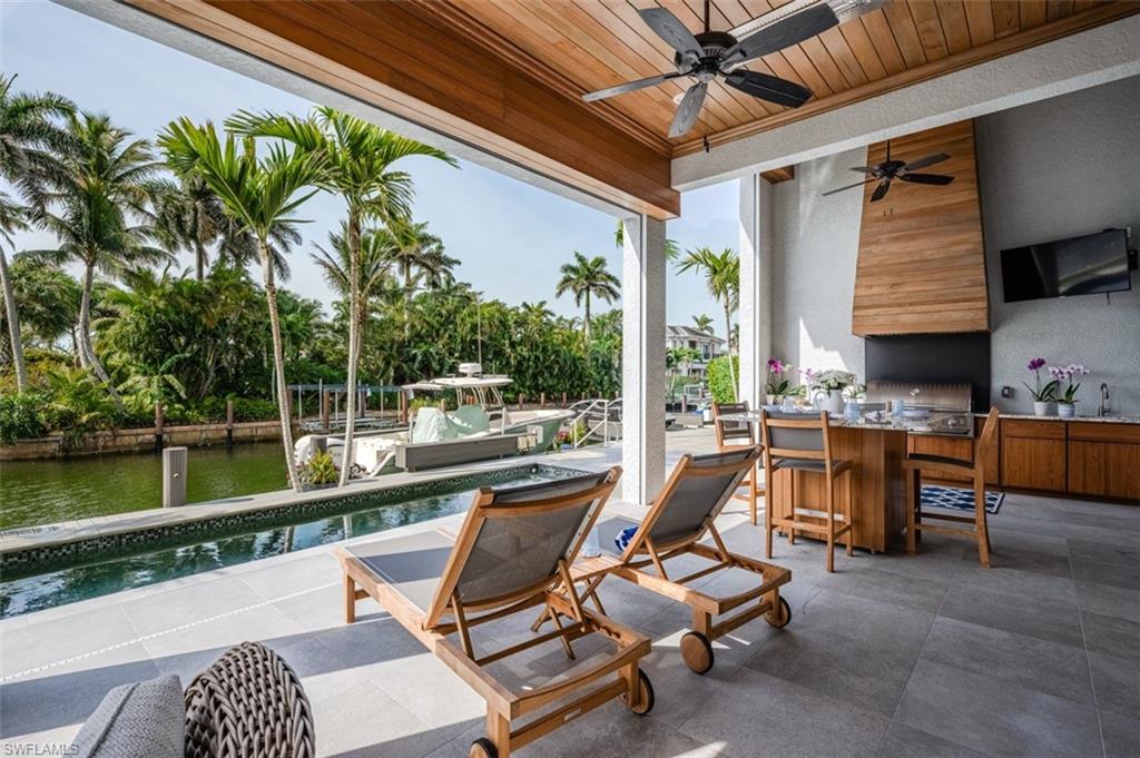 ROYAL HARBOR - Residential