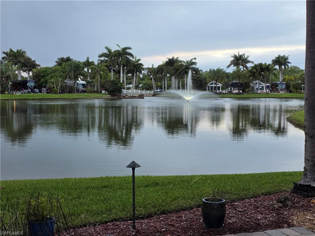 RIVERBEND MOTORCOACH RESORT - Land