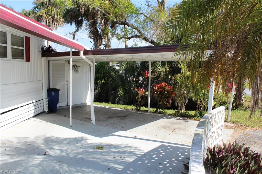 MOBILE MANOR - Residential