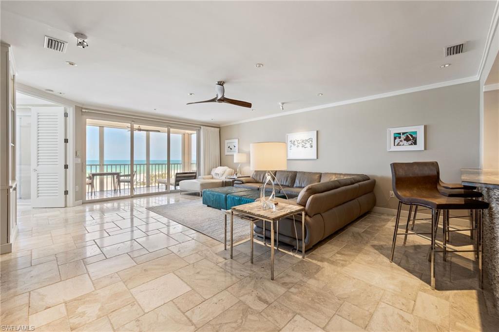 BAREFOOT BEACH CLUB - Residential Lease