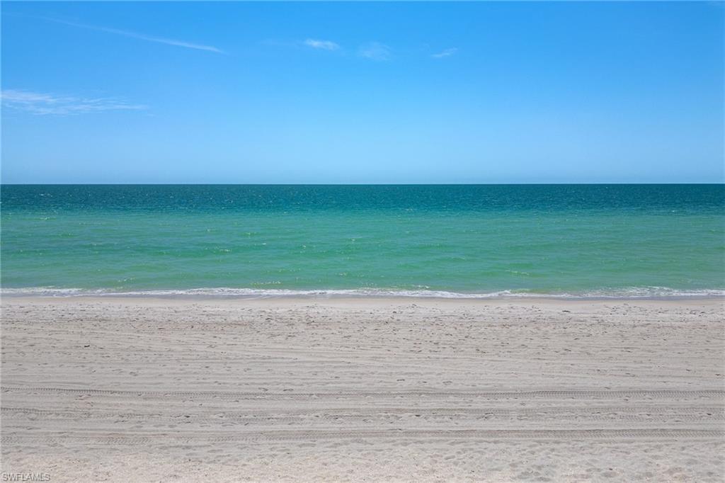 BAREFOOT BEACH CLUB - Residential Lease