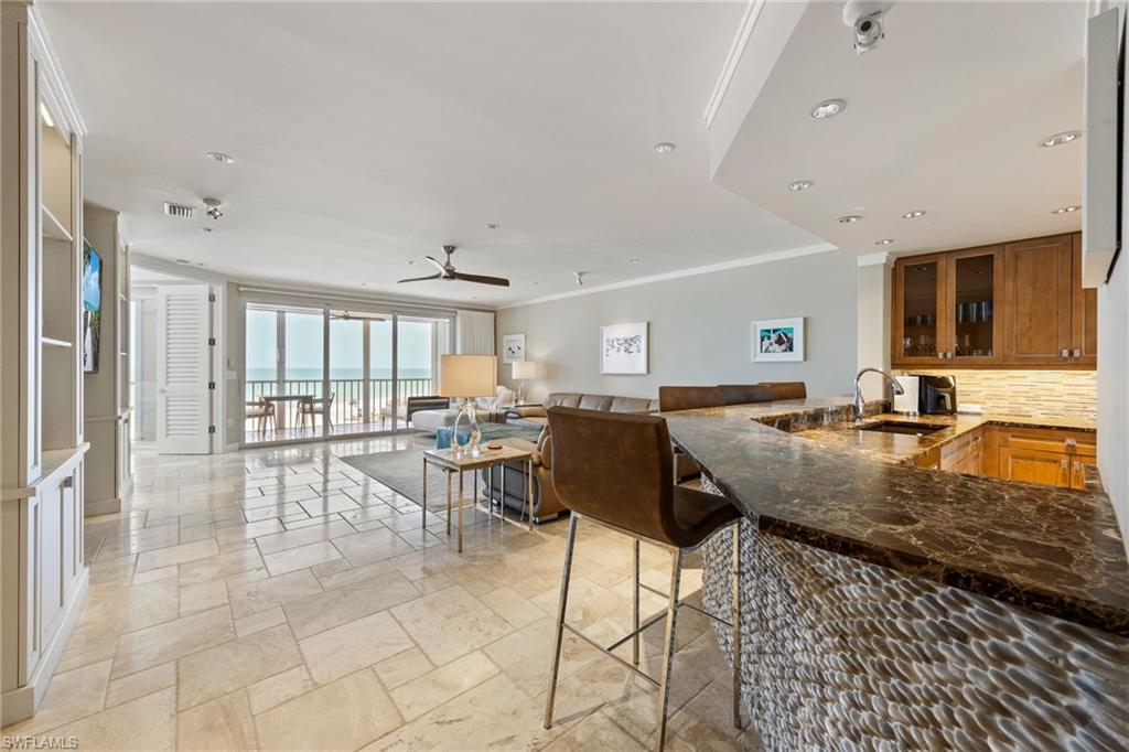 BAREFOOT BEACH CLUB - Residential Lease