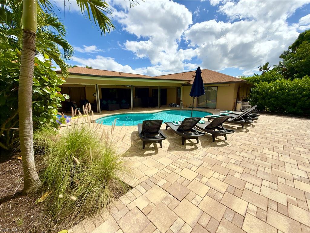 KINGS LAKE - Residential
