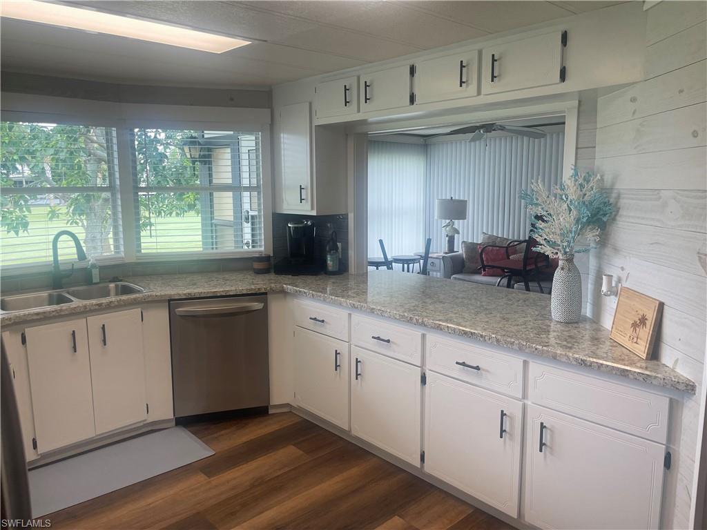 SIX LAKES COUNTRY CLUB - Residential