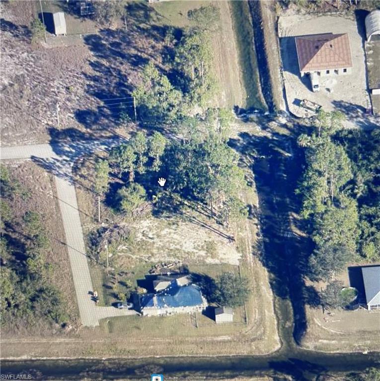 LEHIGH ACRES - Land