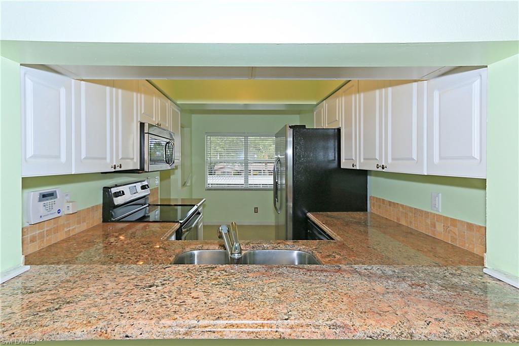 PIPERS POINTE - Residential