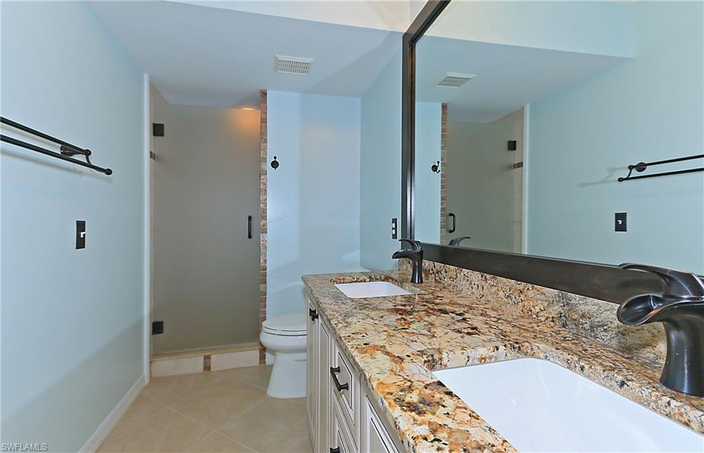 PIPERS POINTE - Residential