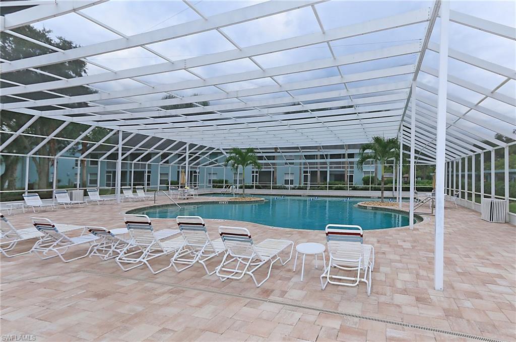 PIPERS POINTE - Residential