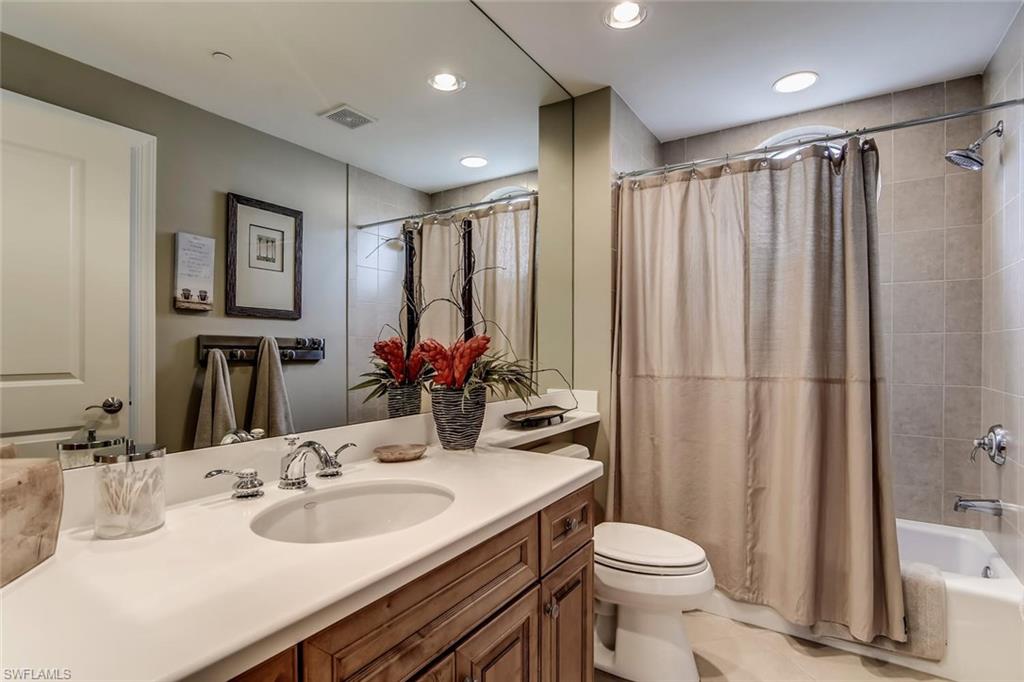 WATERSIDE AT BAY BEACH - Residential