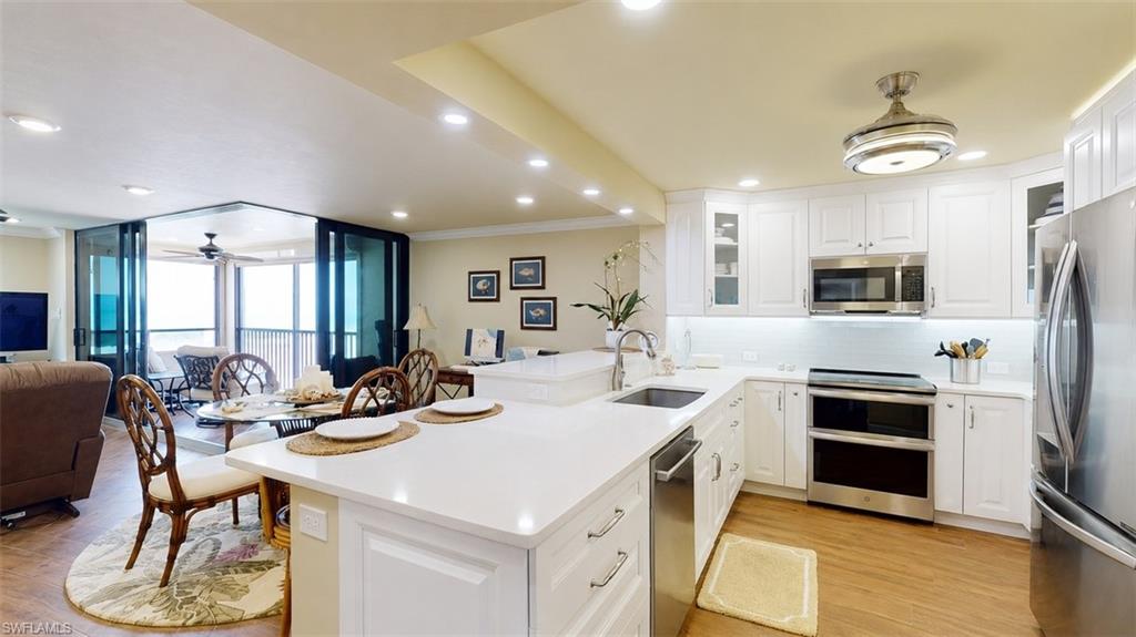 SANDARAC CONDO - Residential