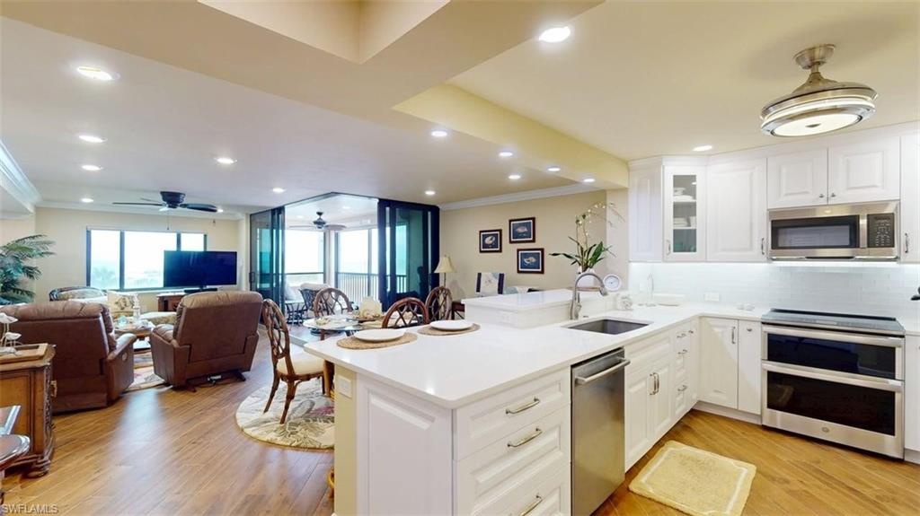 SANDARAC CONDO - Residential