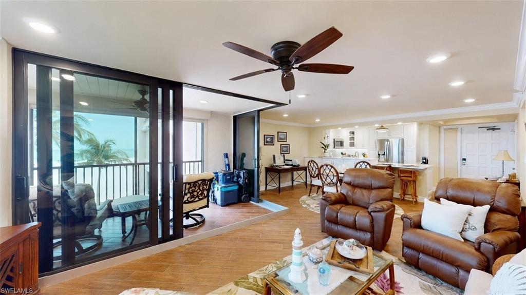 SANDARAC CONDO - Residential