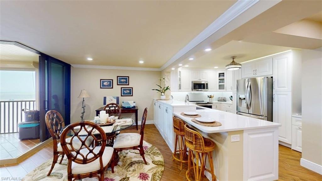 SANDARAC CONDO - Residential