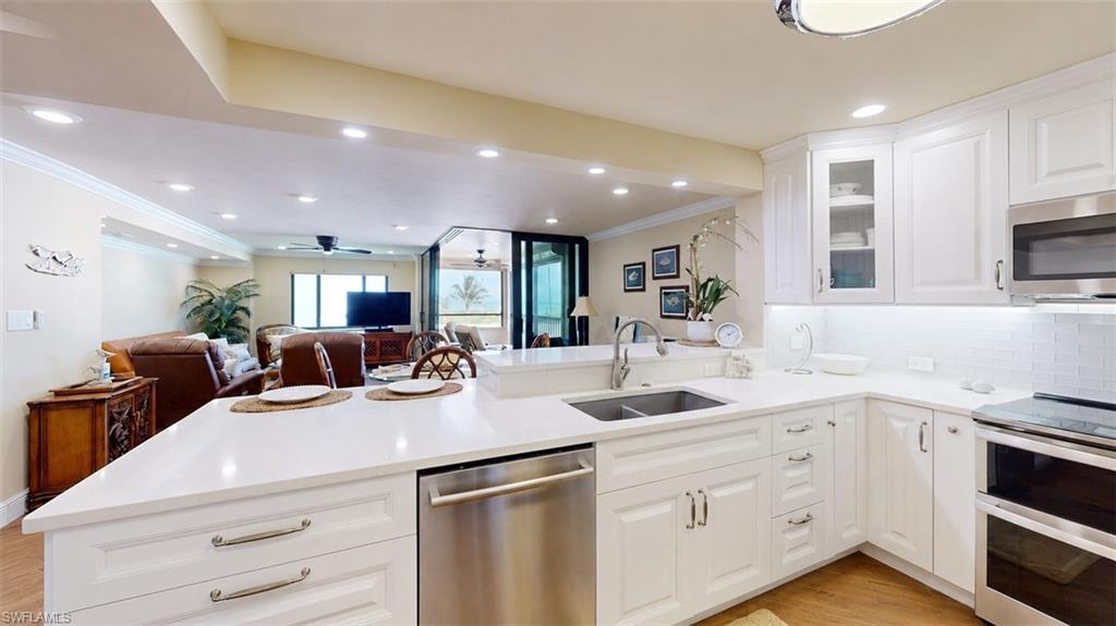 SANDARAC CONDO - Residential