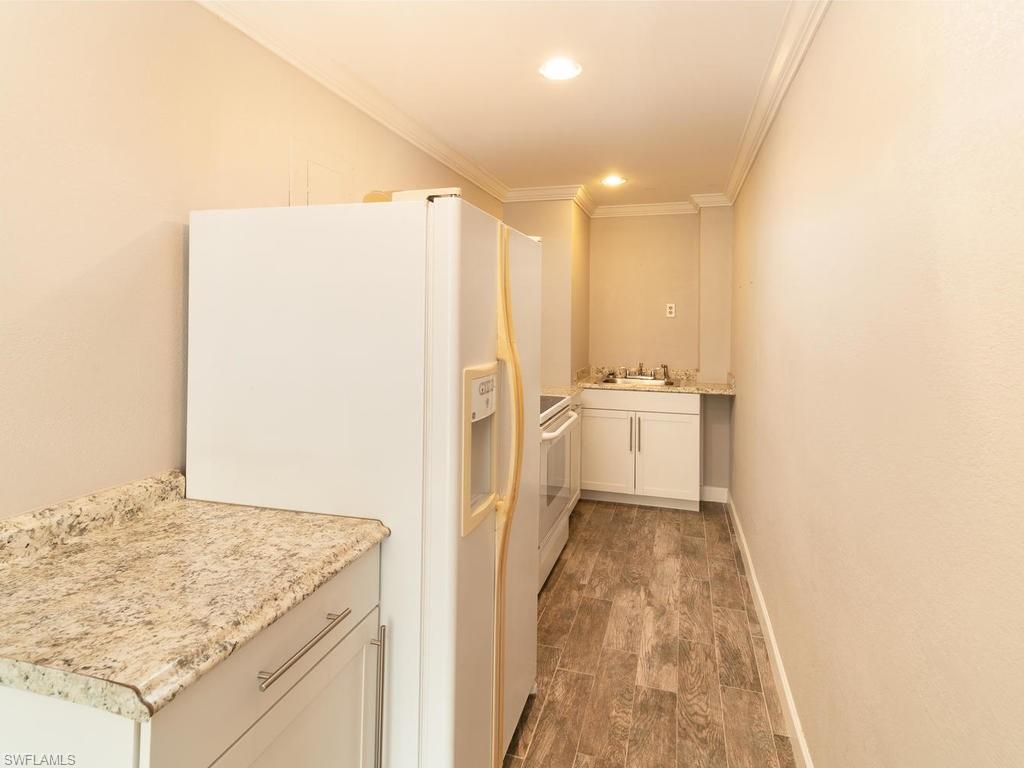 GOLDEN GATE ESTATES - Residential