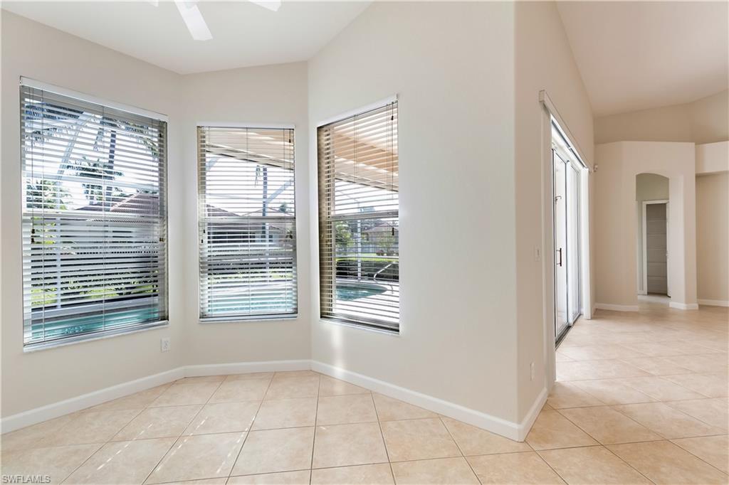 REFLECTION LAKES - Residential