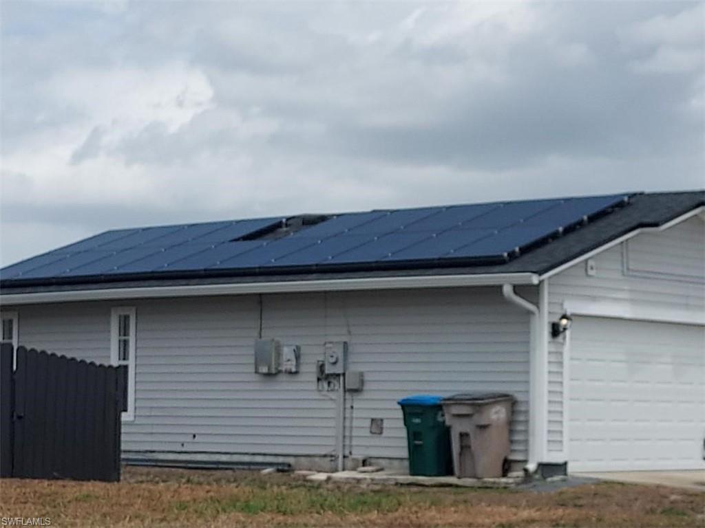 CAPE CORAL - Residential