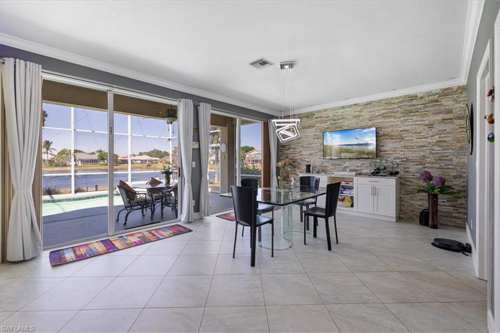 COLONIAL POINTE - Residential Lease