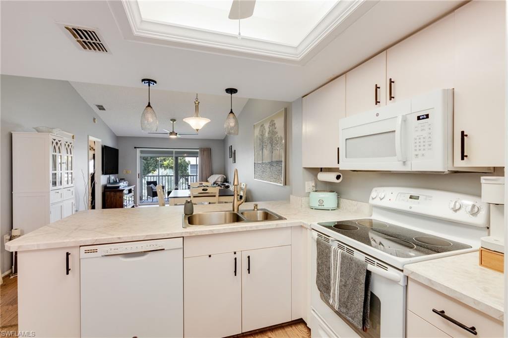 SUMMERLIN VILLAGE CONDO - Residential