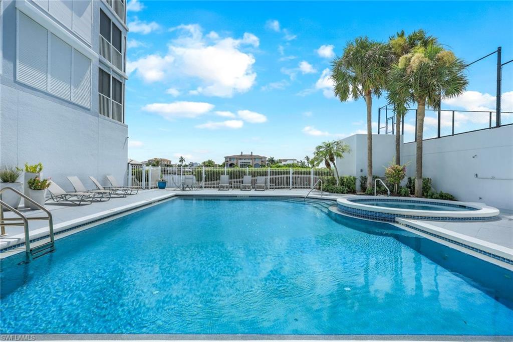 LE DAUPHIN - Residential