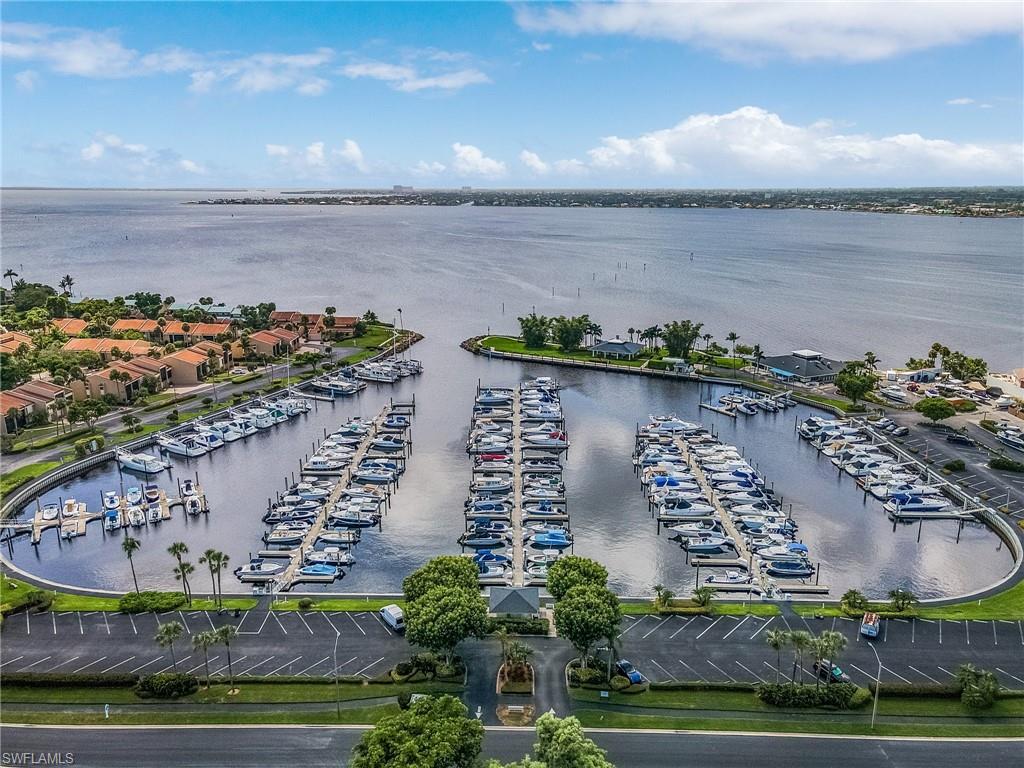 WINDJAMMER VILLAGE AT THE LAND - Residential