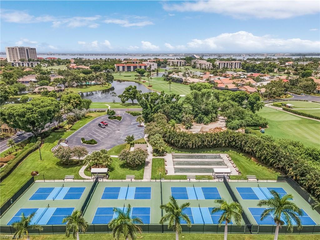 WINDJAMMER VILLAGE AT THE LAND - Residential
