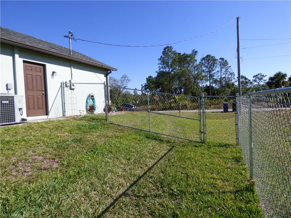 LEHIGH ACRES - Residential