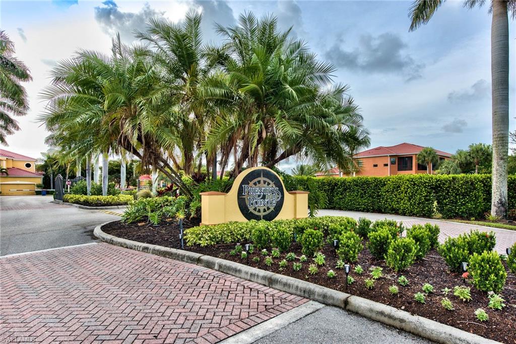 PRENTISS POINTE - Residential