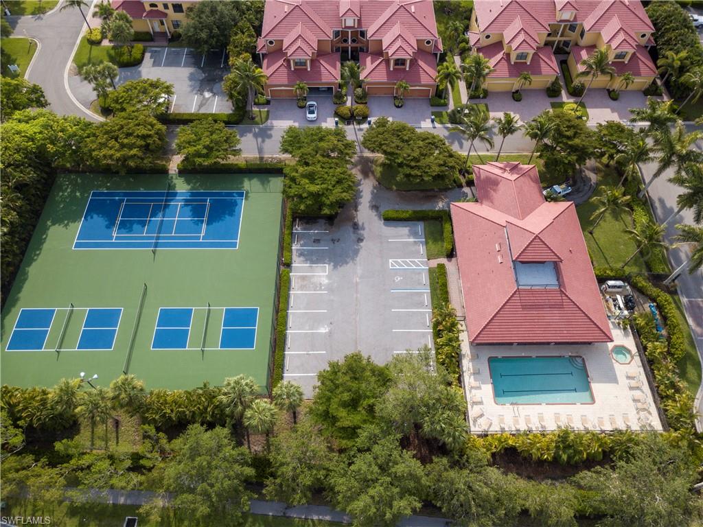 PRENTISS POINTE - Residential