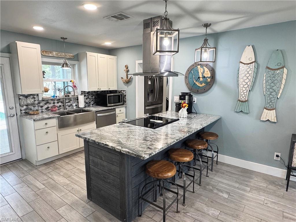 PINE ISLAND TROPICAL HOMESITES - Residential