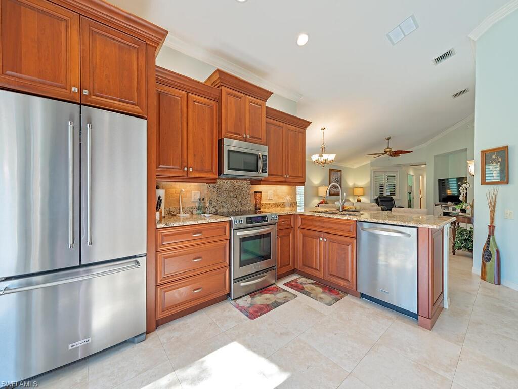 CASCADES AT ESTERO - Residential