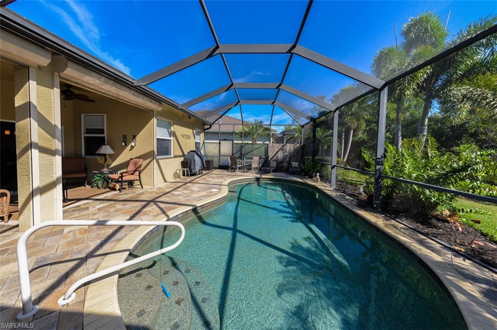 PINEVIEW - Residential
