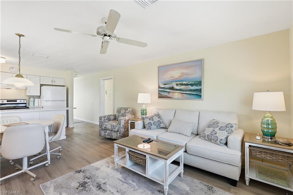 ISLAND HARBORS - Residential